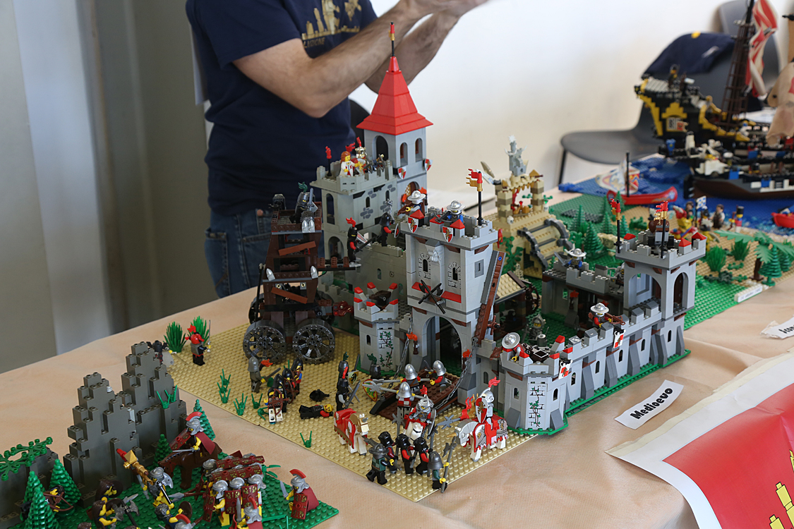 LEGO mattoncini in festa_005.jpg